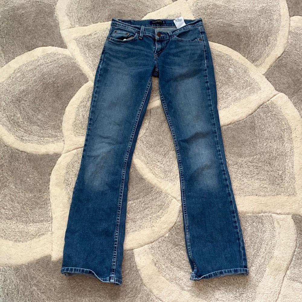 Levi’s low rise jeans
